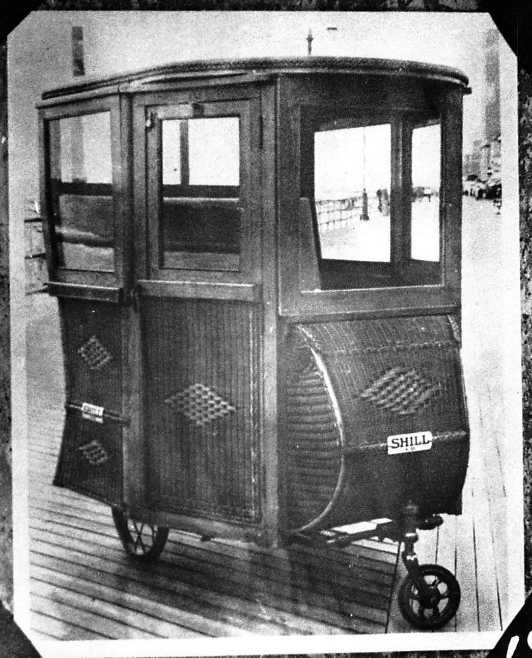 Historic rolling chairs